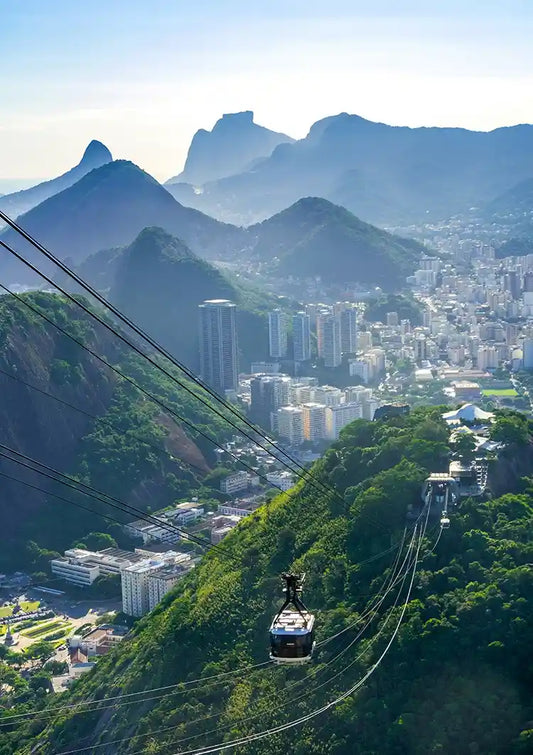 Obraz na płótnie z kolejką linową nad zielonymi wzgórzami Rio de Janeiro