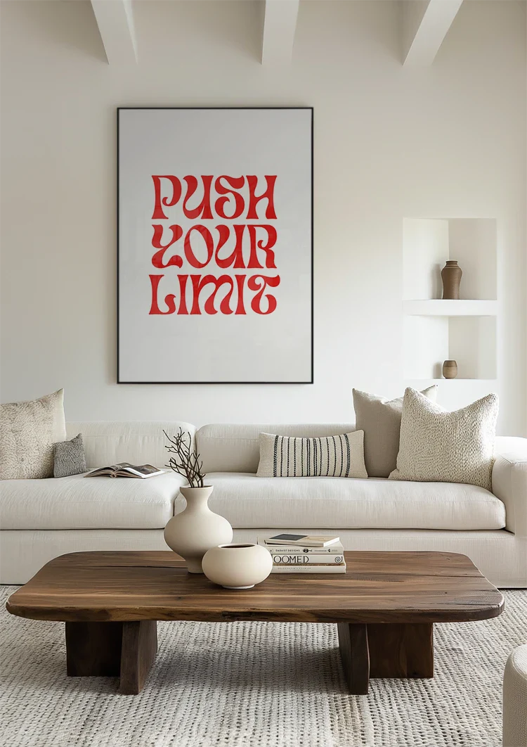 "Push Your Limit" Rot Verformte Typografie Motivation Weißer Hintergrund Gemälde