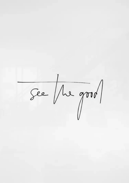 See the good typography canvas painting above the bed in the bedroom