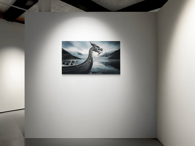 Drakenkop Vikingschip op kalme fjord – Canvas wandkunst