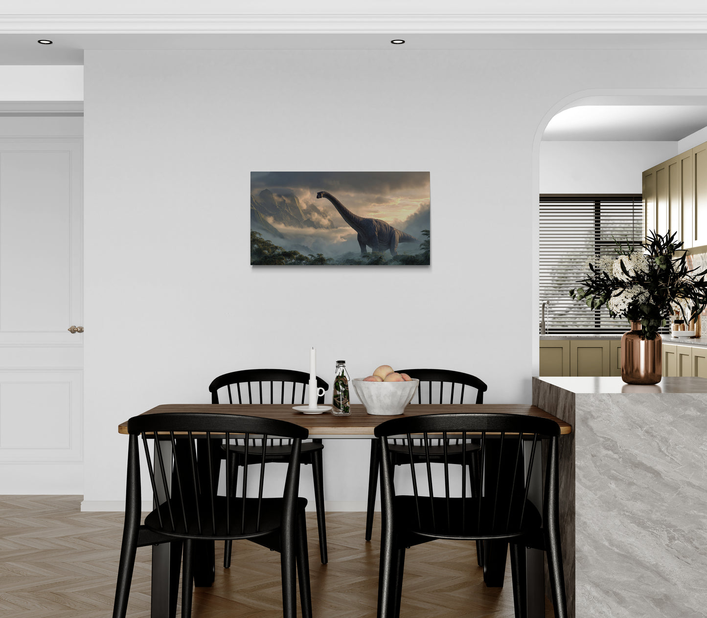 Brachiosaurus in mistige bergjungle bij zonsopgang - Canvas wanddecoratie