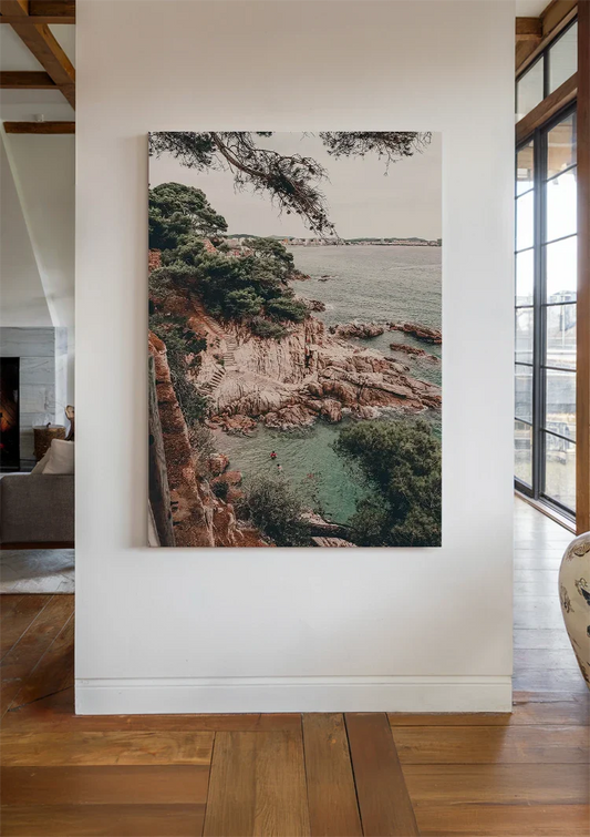 Rotsachtige Kustlijn met Turquoise Helder Water Canvas Schilderij