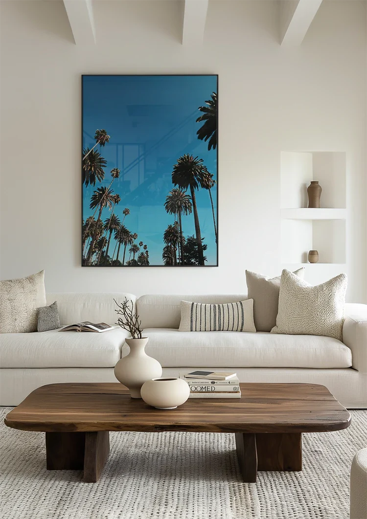 Hohe Palmen reichen in den klaren blauen Himmel, sonniger Tag, Gemälde