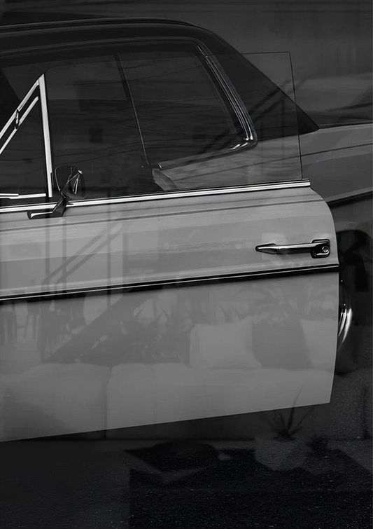 Vintage Auto in Schwarz-Weiß Leinwandbild über dem Bett im Schlafzimmer