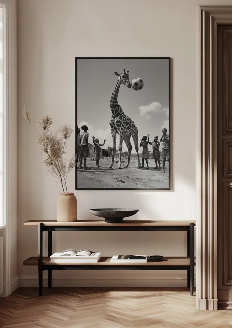 Giraffe Fußball Kinder Spielerisch Schwarz Weiß Lustiges Gemälde