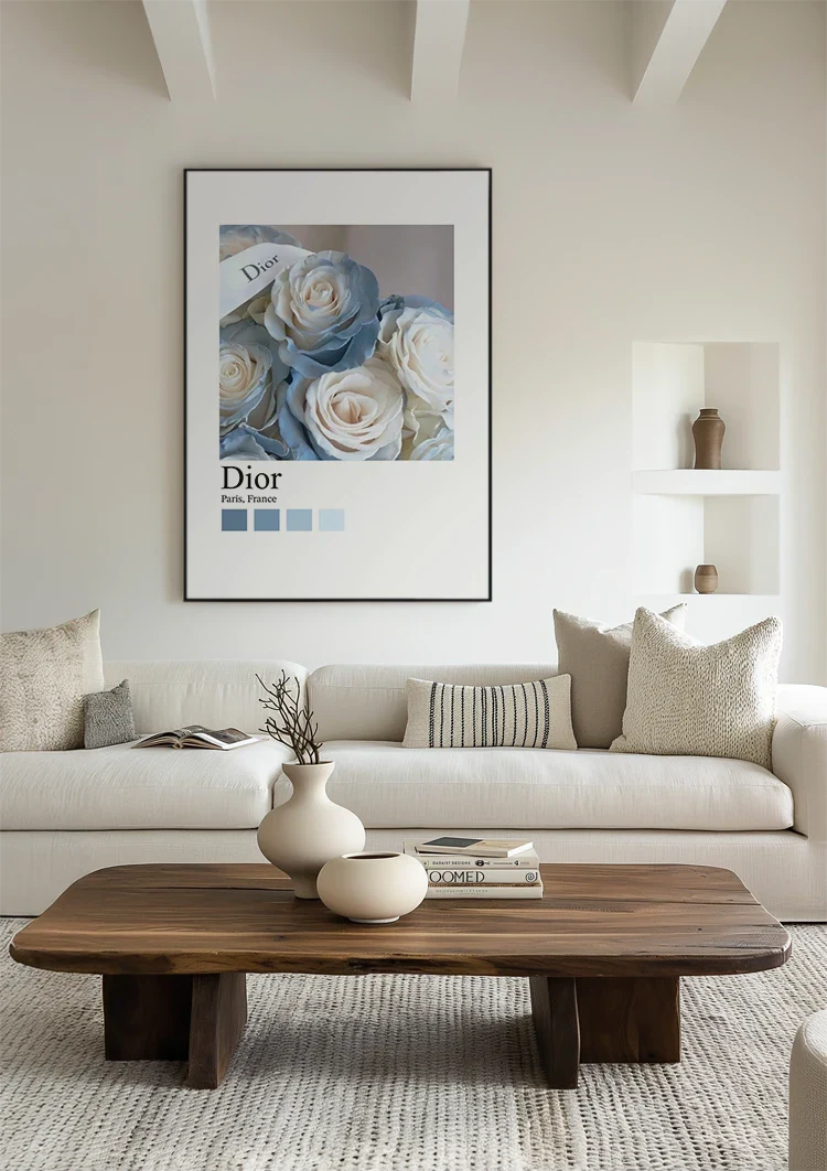 Lichtblauwe Witte Rozen Cloé Paris Mode Bloemen Schilderij