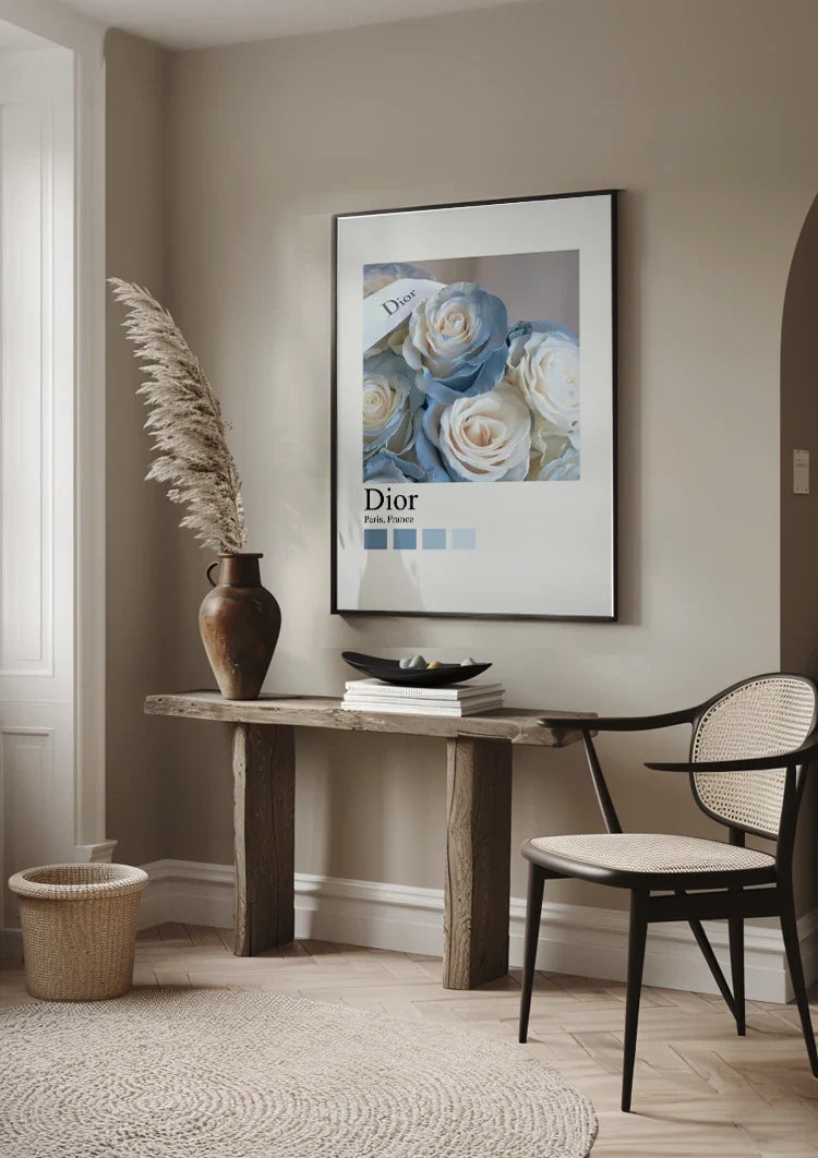 Lichtblauwe Witte Rozen Cloé Paris Mode Bloemen Schilderij