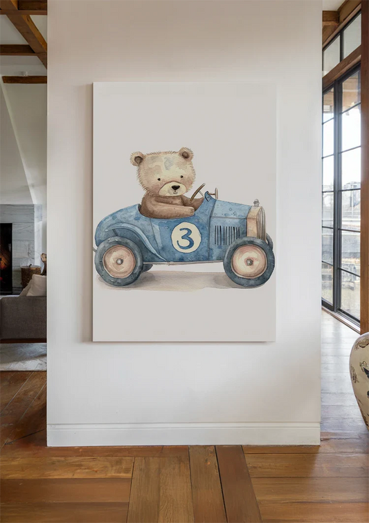 Teddybeer in de raceauto canvas schilderij aan de muur in de hal