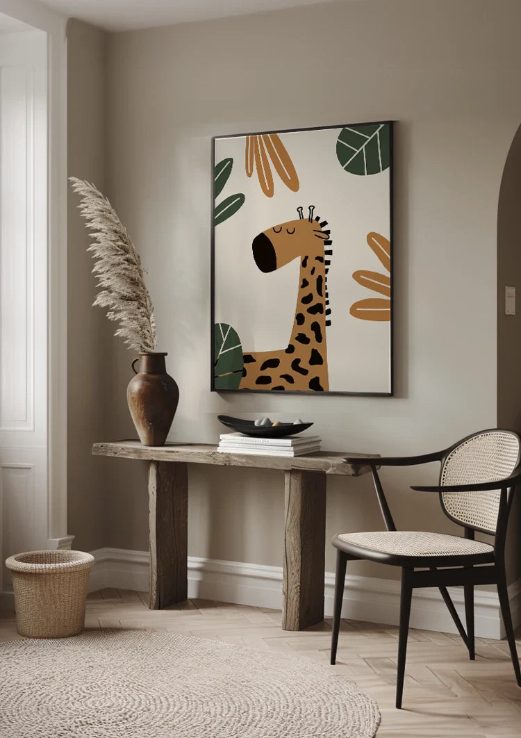 Niedliche Giraffe Geschlossene Augen Tropische Blätter Erdtöne Kinderzimmer Bild