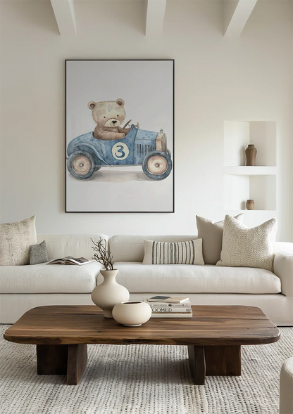 Niedlicher Teddybär Blaues Vintage-Rennauto Kinderzimmer Bild