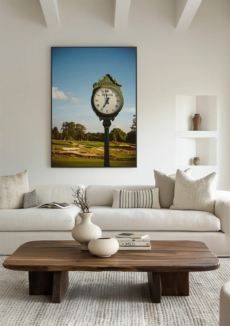 Elegante Straatklok Gouden Details Blauwe Lucht Luxe Schilderij