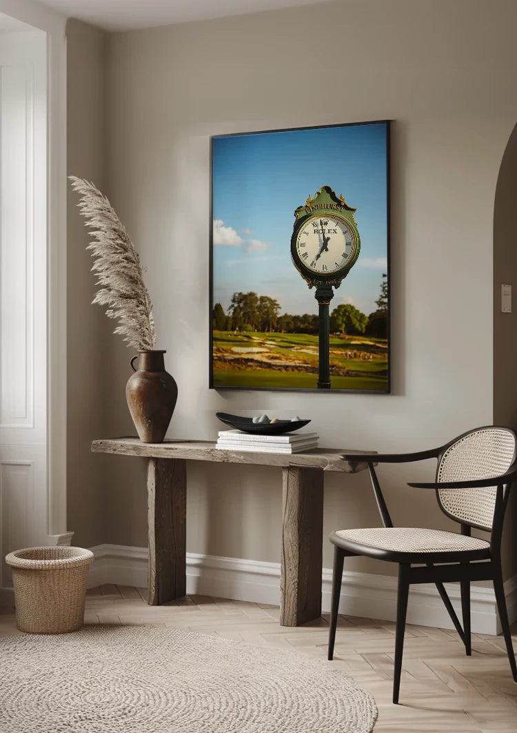 Elegante Straatklok Gouden Details Blauwe Lucht Luxe Schilderij