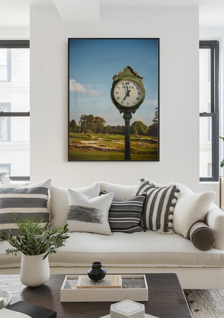 Elegante Straatklok Gouden Details Blauwe Lucht Luxe Schilderij