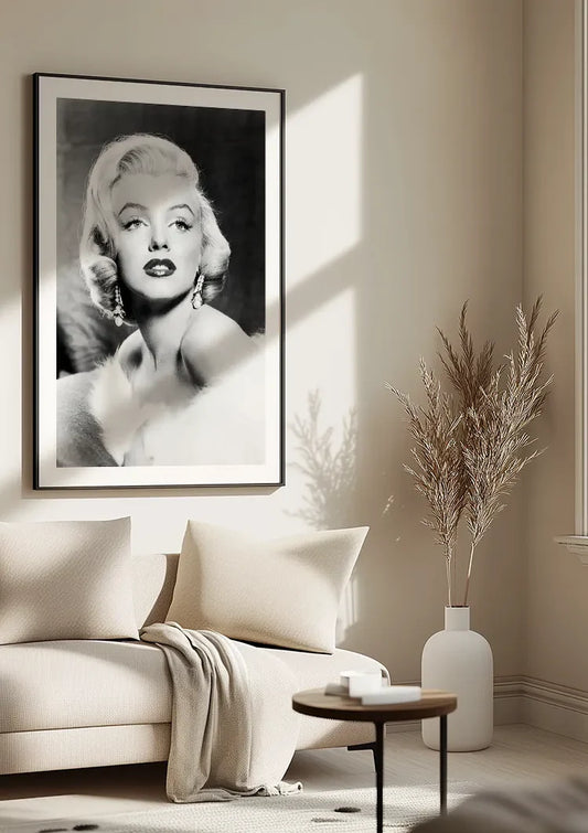 Marilyn Monroe portret canvas schilderij aan de muur in de hal