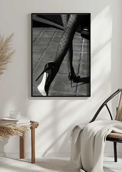 Vrouwelijke Benen Netkousen Hoge Hakken Mode Zwart Wit Schilderij
