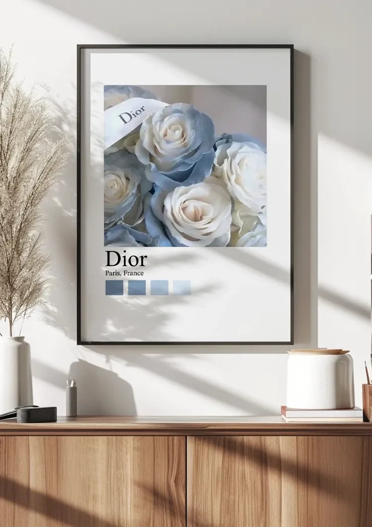Lichtblauwe Witte Rozen Cloé Paris Mode Bloemen Schilderij