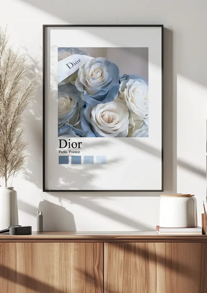 Lichtblauwe Witte Rozen Cloé Paris Mode Bloemen Schilderij