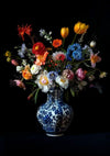 Delfts Blauwe Vaas Kleurrijke Bloemen Tulpen Pioenrozen Donkere Achtergrond Schilderij