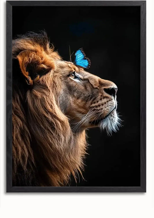 De majestueuze leeuw canvas schilderij aan de muur in de hal
