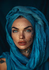 Orientalische Frau Blaue Augen Türkiser Hijab Mysteriöses Porträt Gemälde