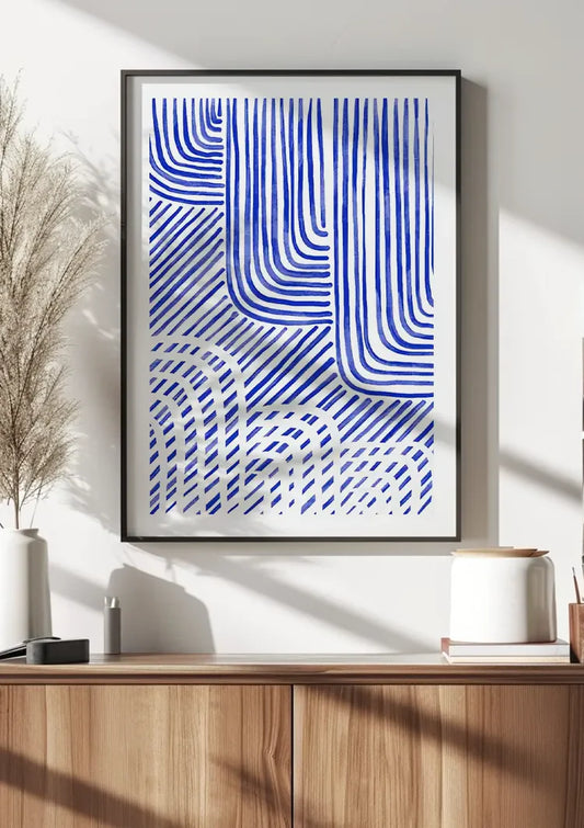 Blauwe Golvende en Rechte Lijnen Witte Achtergrond Abstract Canvas Schilderij