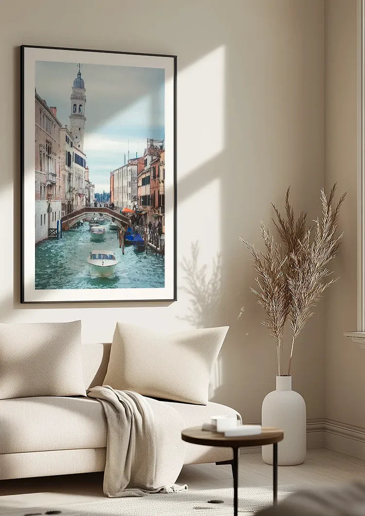 Venezianischer Kanal Brücke Glockenturm Boote Stadtansicht Gemälde