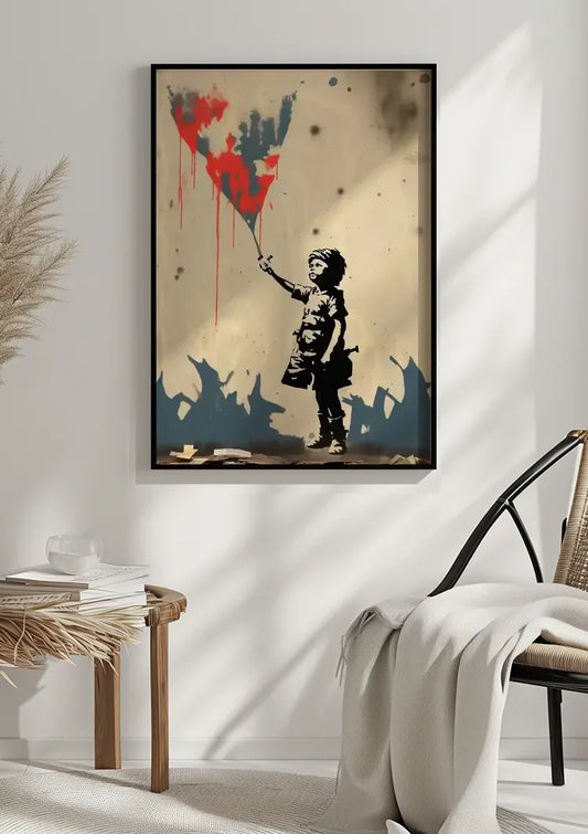 Kind met een vlieger canvas schilderij aan de muur in de hal