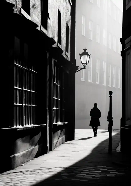 Wandelaar op Historische Kassei Straat bij Gaslantaarn Schilderij