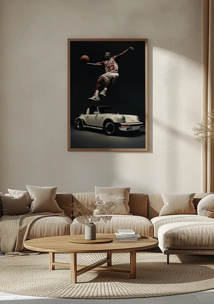 Basketballspieler Slam Dunk Über Weißem Porsche Cabrio Schwarz-Weiß-Gemälde