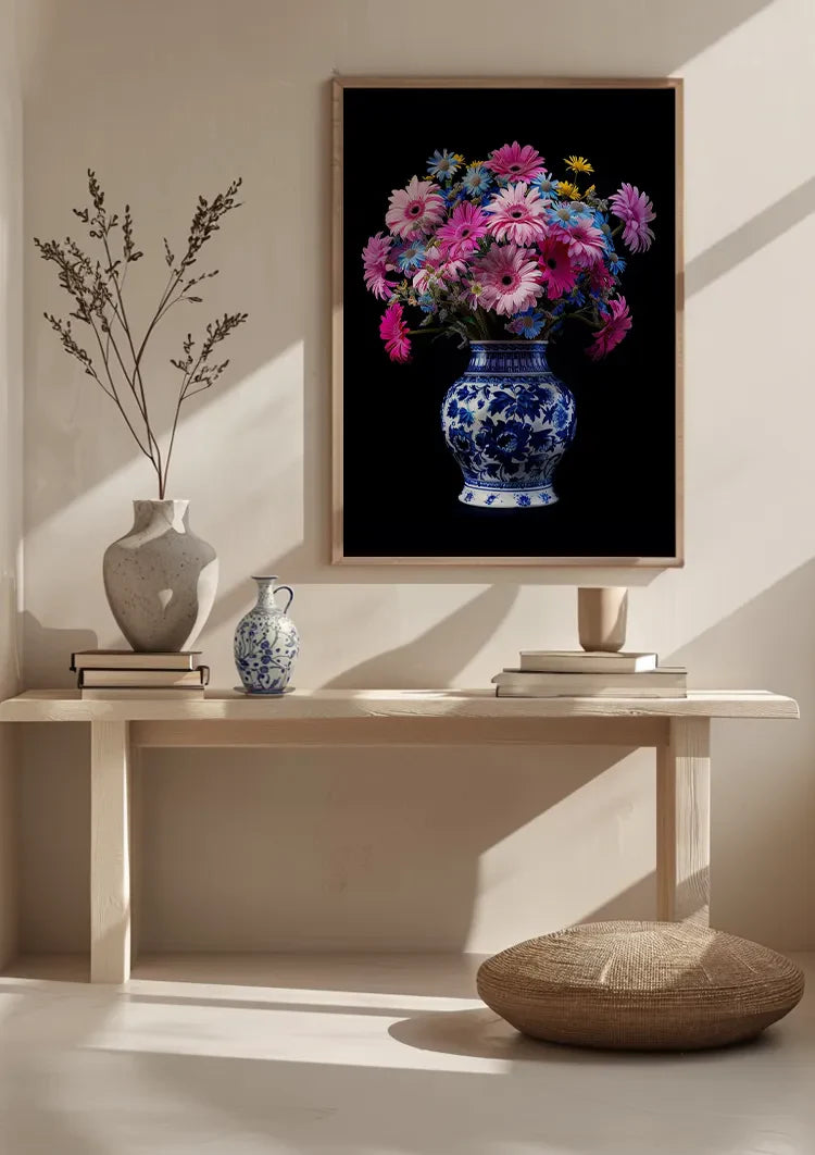Delfter blaue Vase mit bunten Blumen auf schwarzem Hintergrund Gemälde
