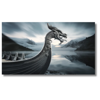 Drakenkop Vikingschip op kalme fjord – Canvas wandkunst