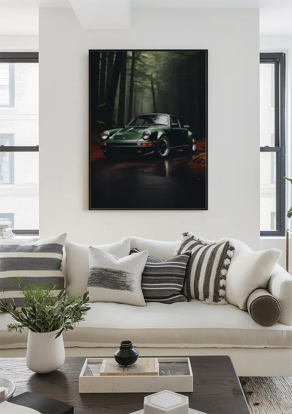 Dunkelgrüner Porsche 911 Mystischer Wald Nacht Kinematische Atmosphäre Kunst Gemälde