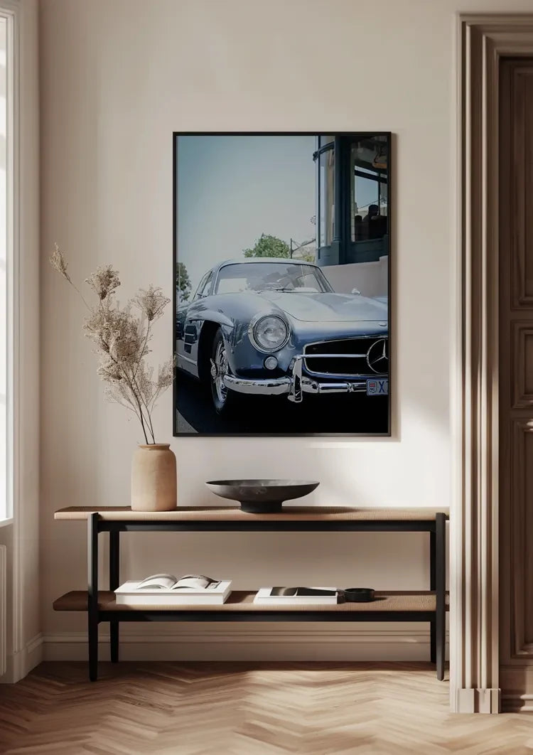 Klassischer silberner Mercedes 300SL Oldtimer-Straßenmalerei