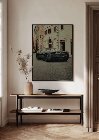 Schwarzer Ferrari 458 Alte Europäische Stadtstraße Kopfsteinpflaster Gemälde