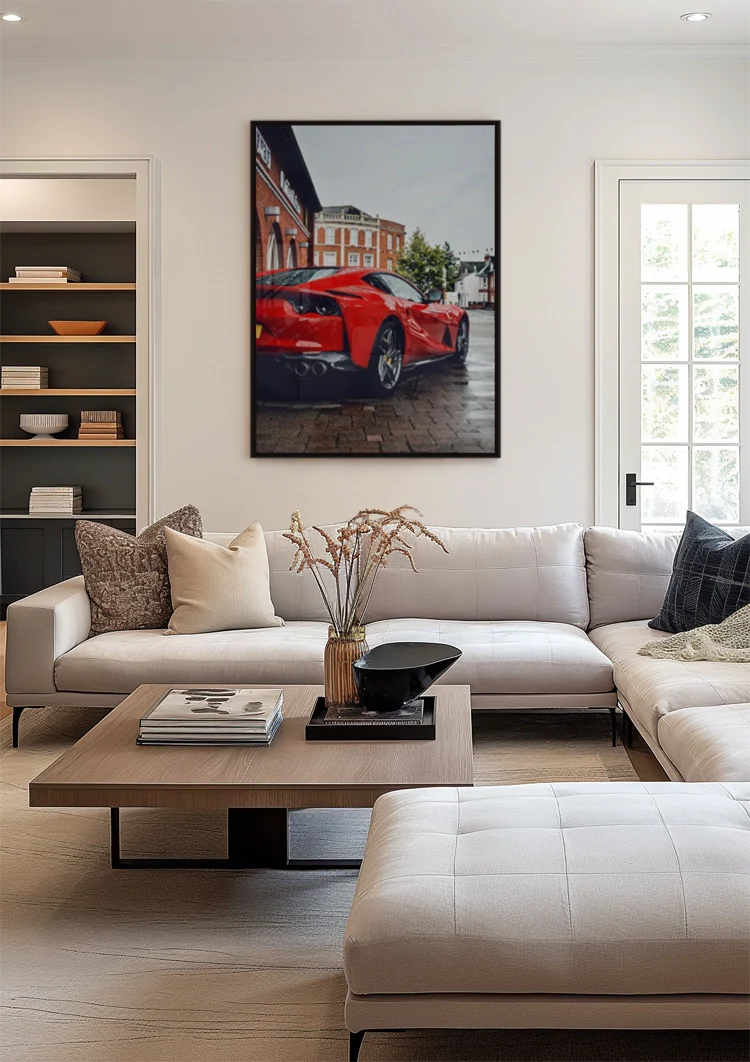 Roter Ferrari 812 Superfast Nasse Straße Rückansicht Straßenfotografie Gemälde