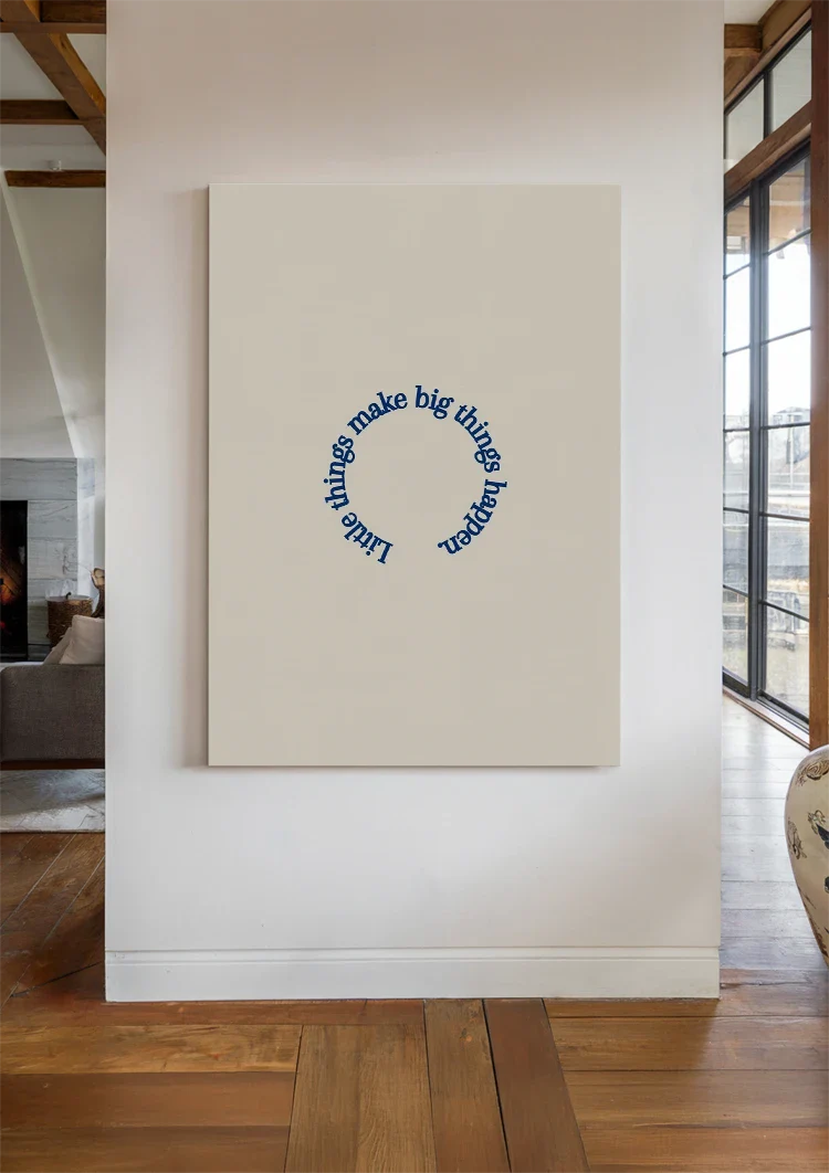Kleinigkeiten inspirierendes Zitat Kreis Blau Beige Text Bild