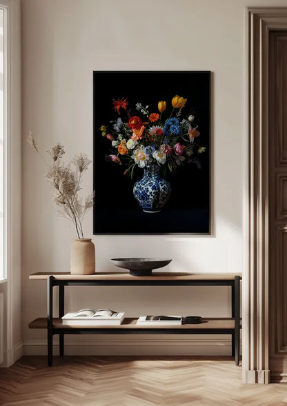 Delfts Blauwe Vaas Kleurrijke Bloemen Tulpen Pioenrozen Donkere Achtergrond Schilderij