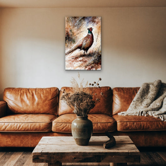 Fazant in aquarel canvas schilderij aan de muur boven de bank in een landelijke woonkamer