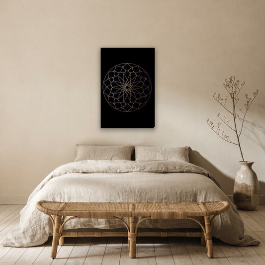 Gouden geometrische cirkel canvas schilderij aan de muur boven het bed in de slaapkamer