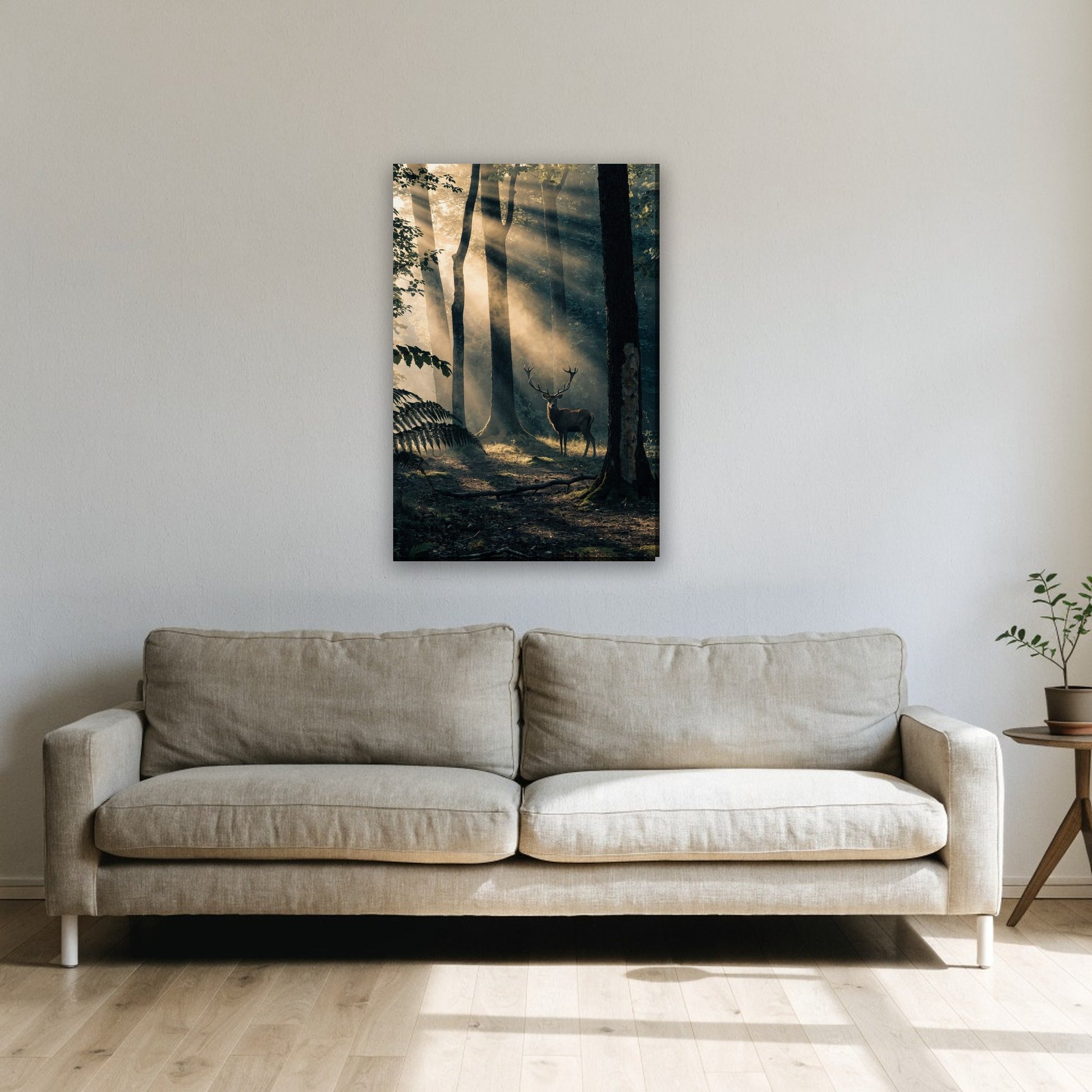 Hert in het mistige bos canvas schilderij aan de muur boven de bank in de woonkamer