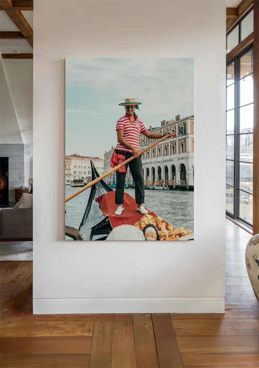 Gondolier w Wenecji obraz na płótnie nad szafką w przedpokoju.
