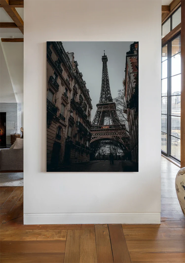 Smalle Straat Eiffeltoren Parijs Donkere Sfeer Schilderij