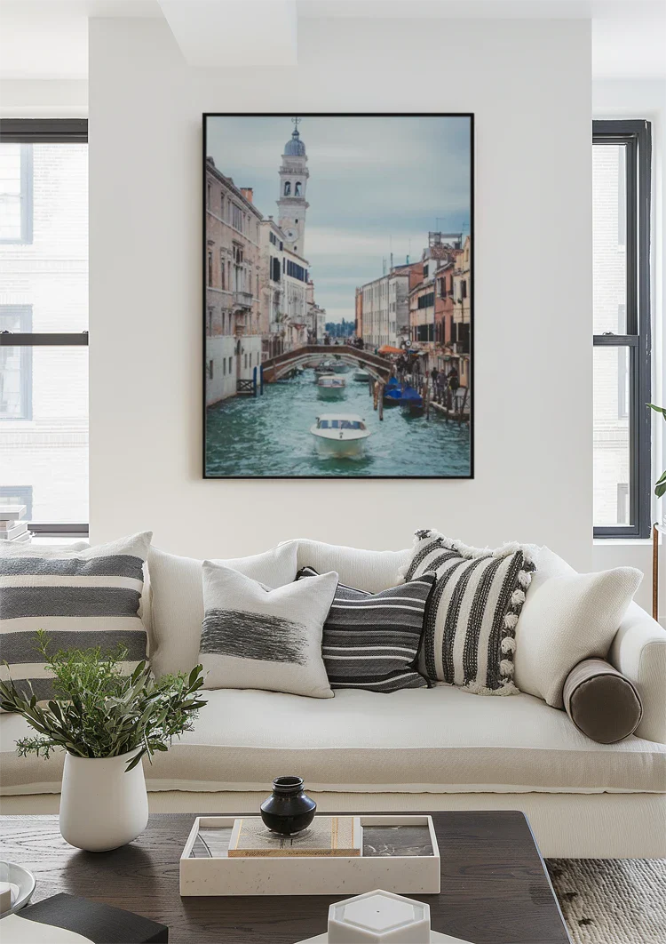 Venezianischer Kanal Brücke Glockenturm Boote Stadtansicht Gemälde