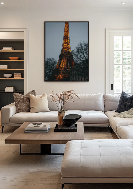 Verlichte Eiffeltoren bij nacht canvas schilderij aan de wand in de hal