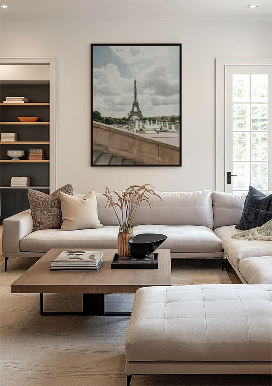 Eiffeltoren canvas schilderij hangt aan de muur in de hal