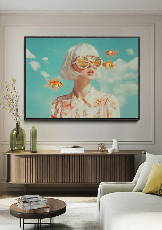 Frau mit Goldfischen Leinwandbild an der Wand im Flur