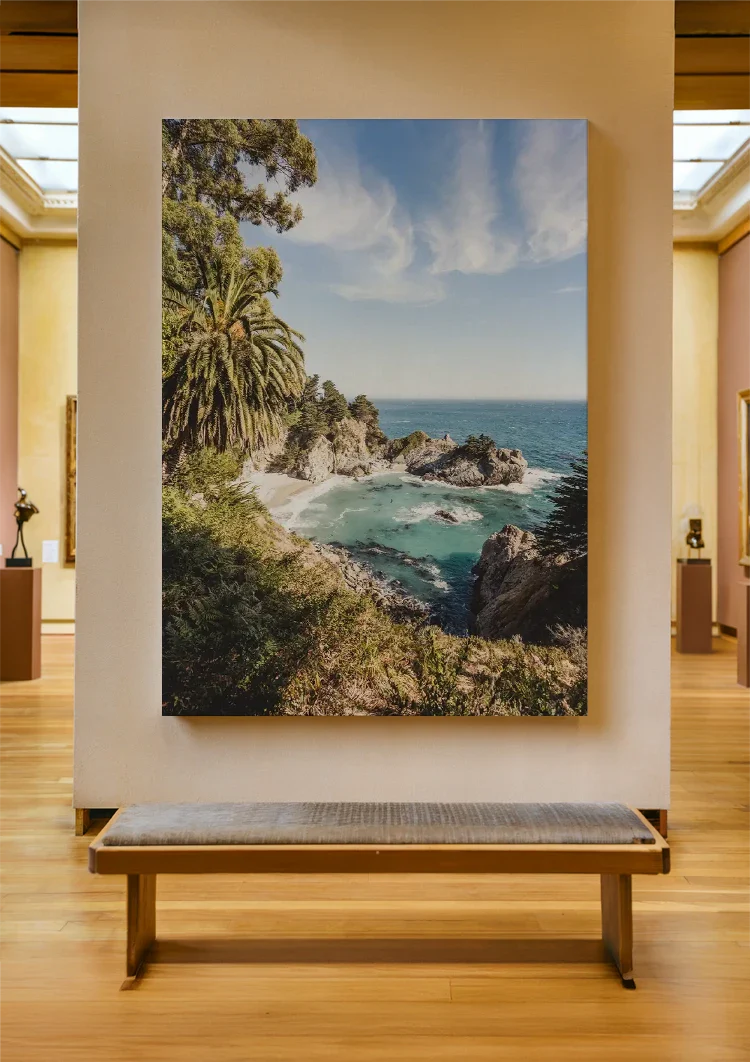 Wilder Küstenabschnitt mit Palmen Wasserfall Türkisfarbene Bucht Gemälde