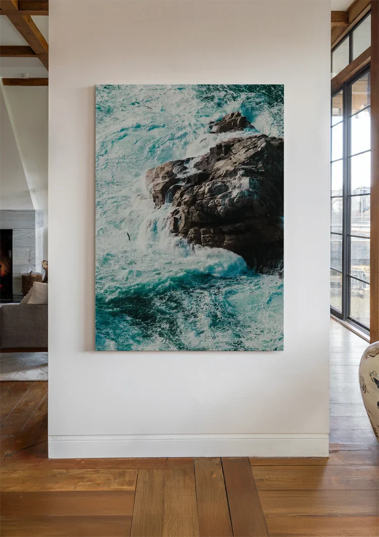 Wilde Turquoise Golven Rotsen Zee Krachtig Zeegezicht Schilderij