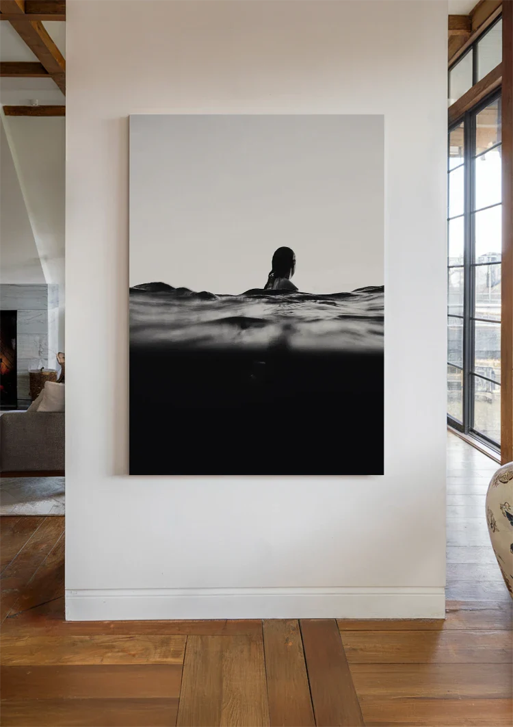 Einsame Figur Dunkles Wasser Schwarz-Weiß Melancholisches Porträt Gemälde