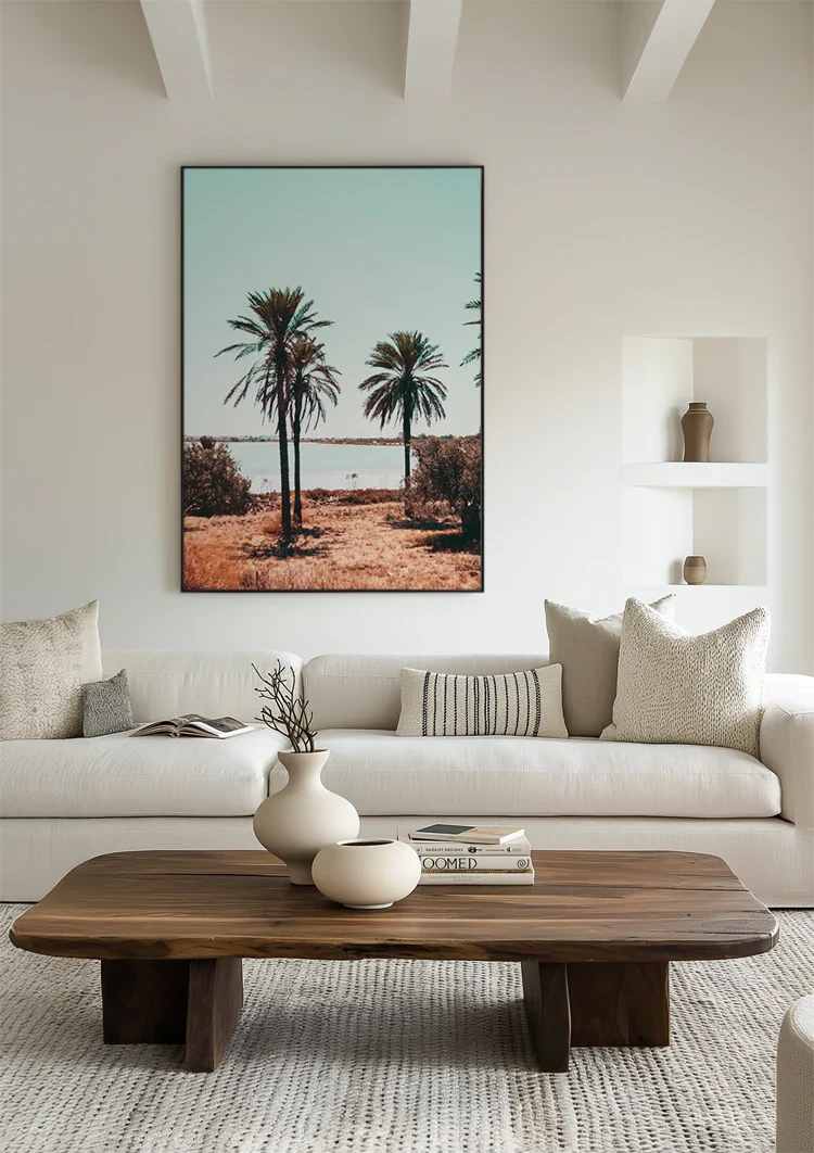 Zwei Palmen vor Pastellblauem Himmel Tropisches Sommergemälde